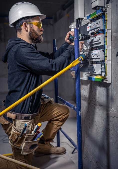 Accountants for Electrician 30 switch to under price faal